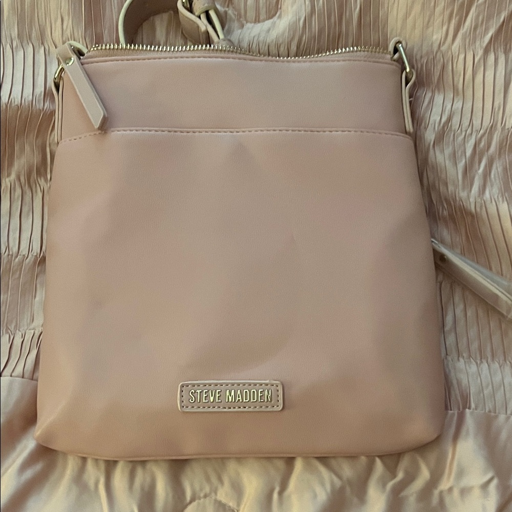 Steve Madden Quilted Pink Crossbody Bag - Picture 2 of 2